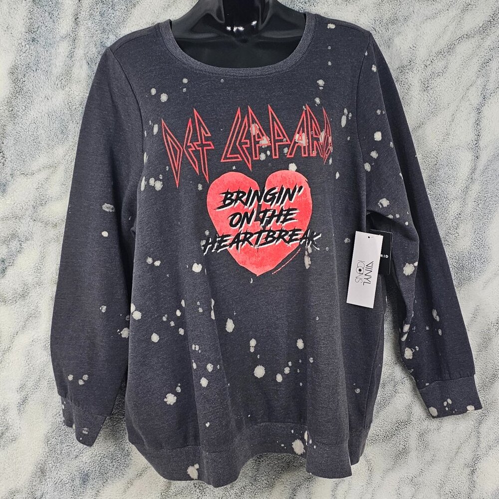 Torrid 2 2X 18-20 Def Leppard Splatter Red Heartbreak Cozy Fleece Sweater Rock
